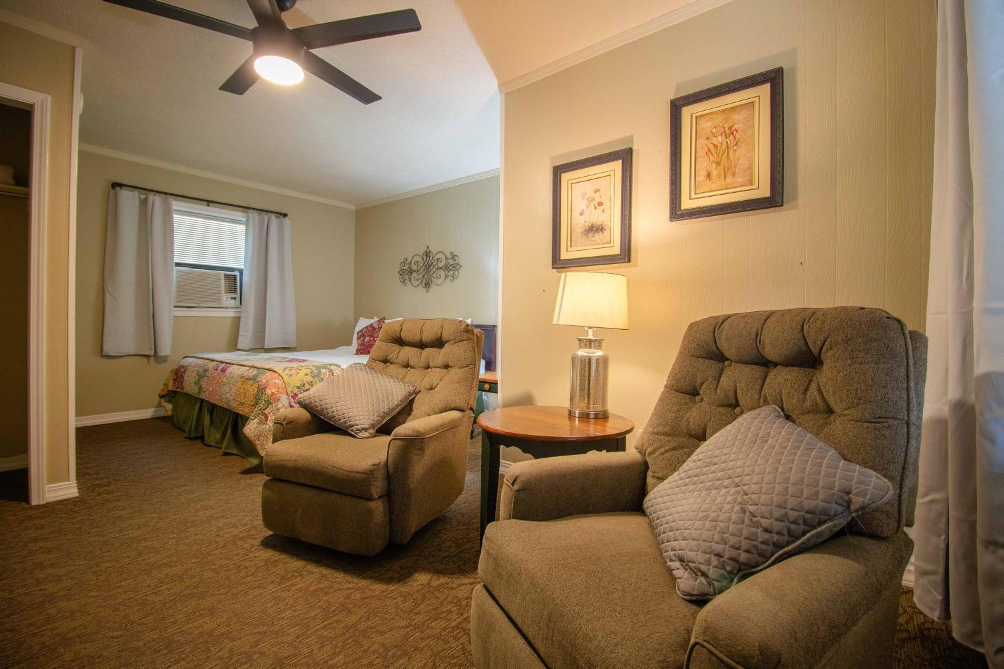 Carlton Marion Inn Yellville 客房 照片