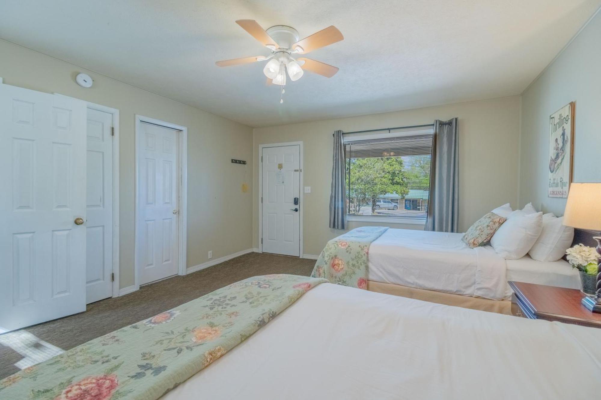 Carlton Marion Inn Yellville 客房 照片